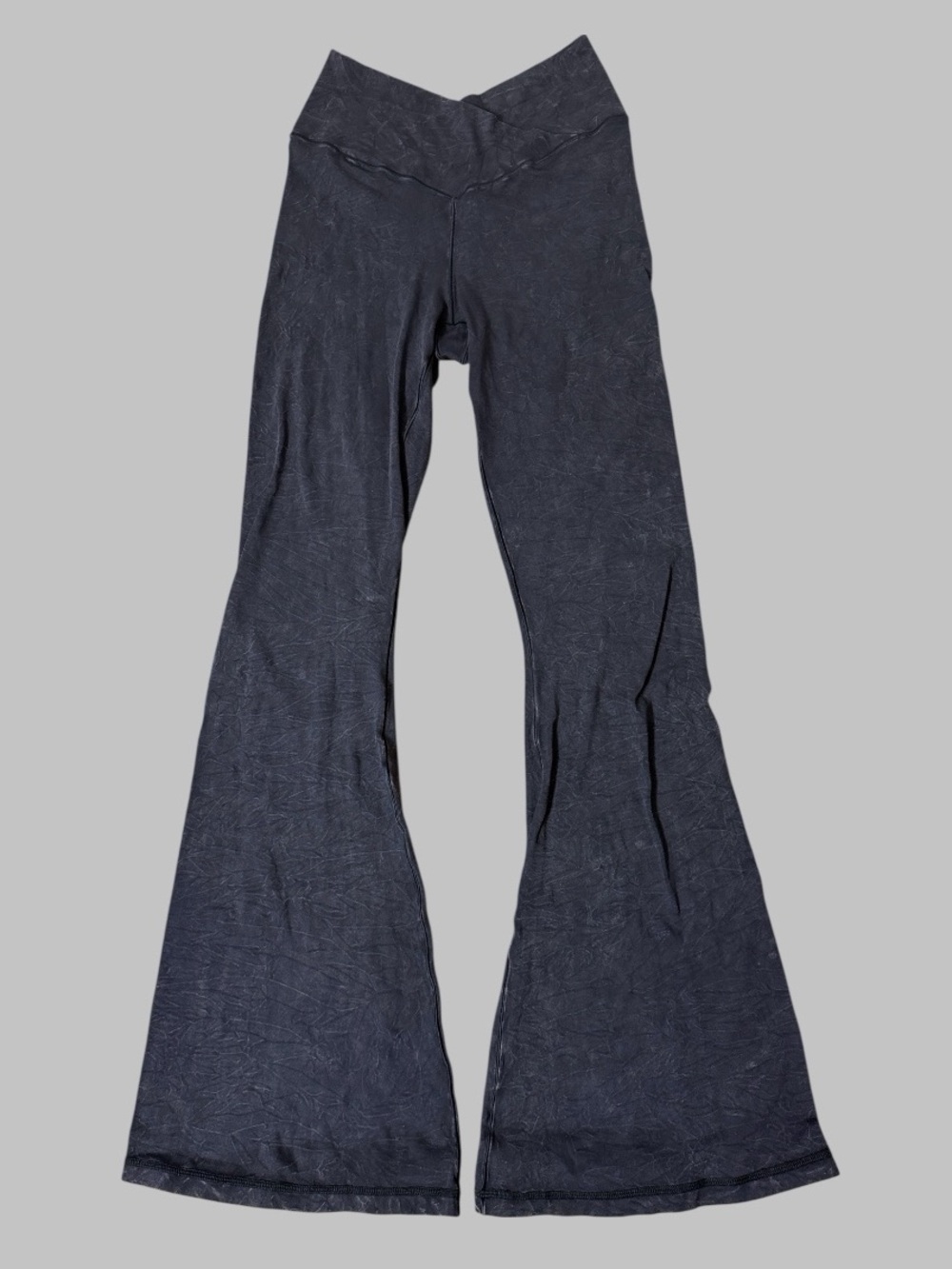 Aerie High-Rise Real Me Flare Double Crossover Leggings - Picture 3 of 5